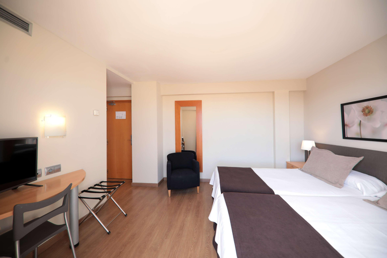 Bedroom 3, Sercotel Zurbaran, Baleares