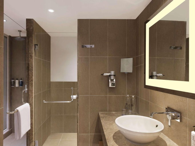 Bathroom 6
