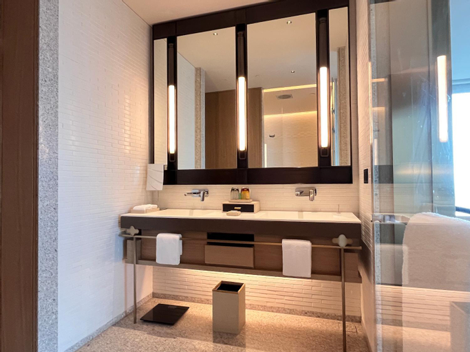 Bathroom 4