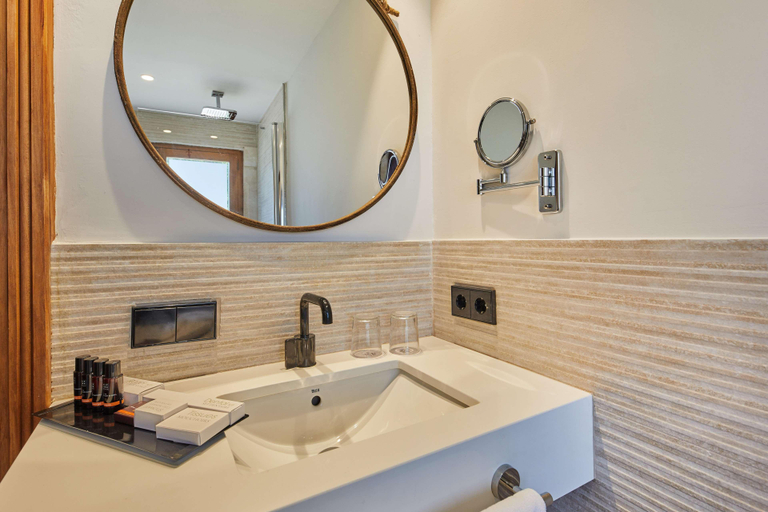 Bathroom 4, Virrey Finca Hotel, Baleares