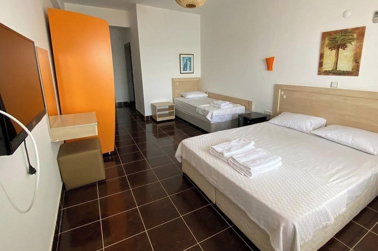 Bedroom 5, Mc Beyaz Saray Otel, Marmara