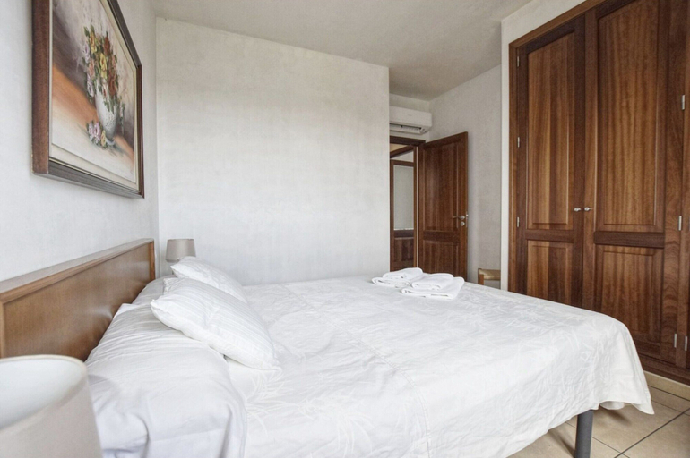 Bedroom 4, House in Majorca with Pool and Mountain Views, Baleares