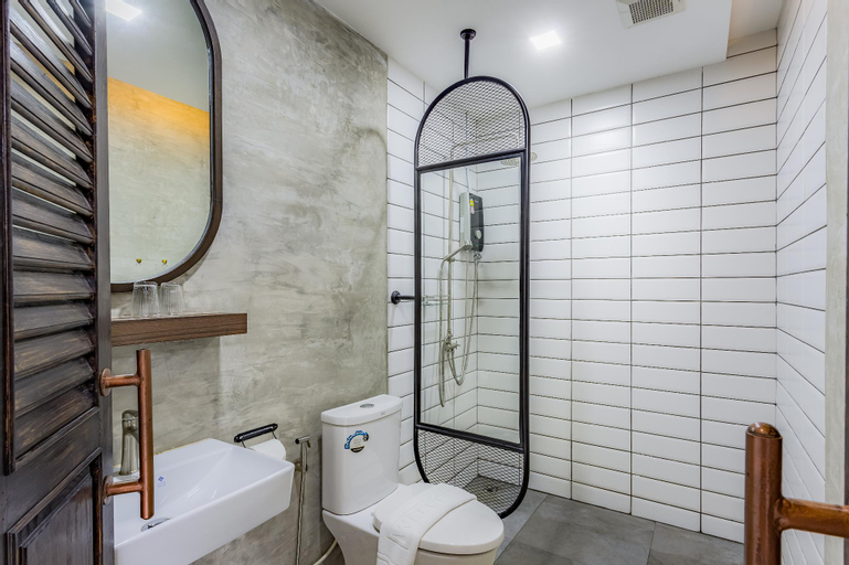 Bathroom 1