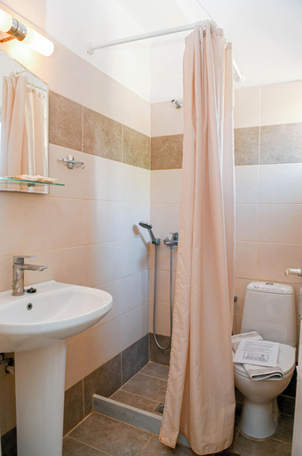 Bathroom 5, Hotel Narkissos, South Aegean