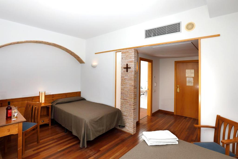 Bedroom 3, Monestir de les Avellanes Meeting and Ecoresort, Lleida