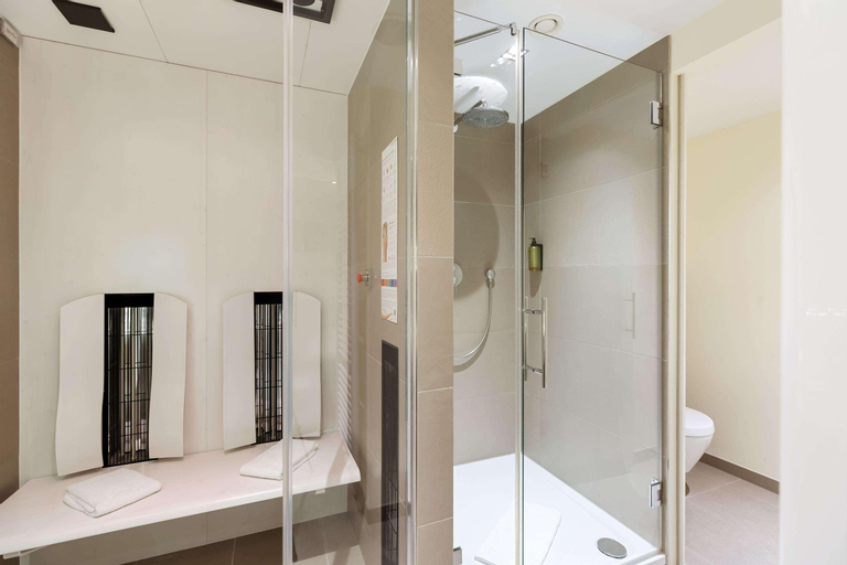 Bathroom 3