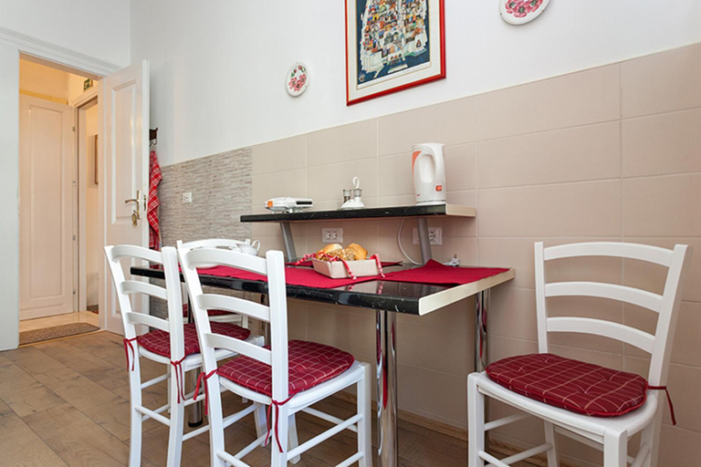 Facilities 3, Villa Iveta - Two-Bedroom Apartment with Terrace and Sea View Niksa, Dubrovnik
