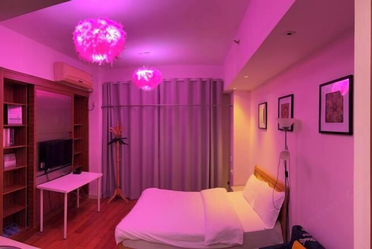 Bedroom 30