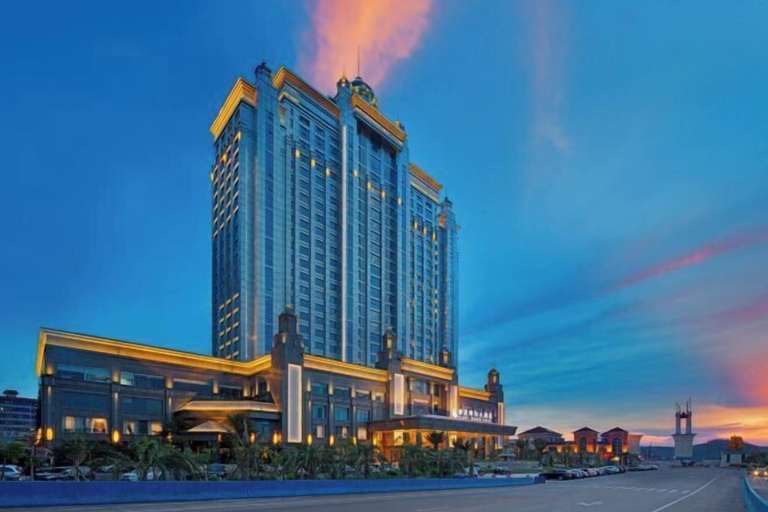 Exterior & Views 2, Glory Charm Hotel, Fangchenggang