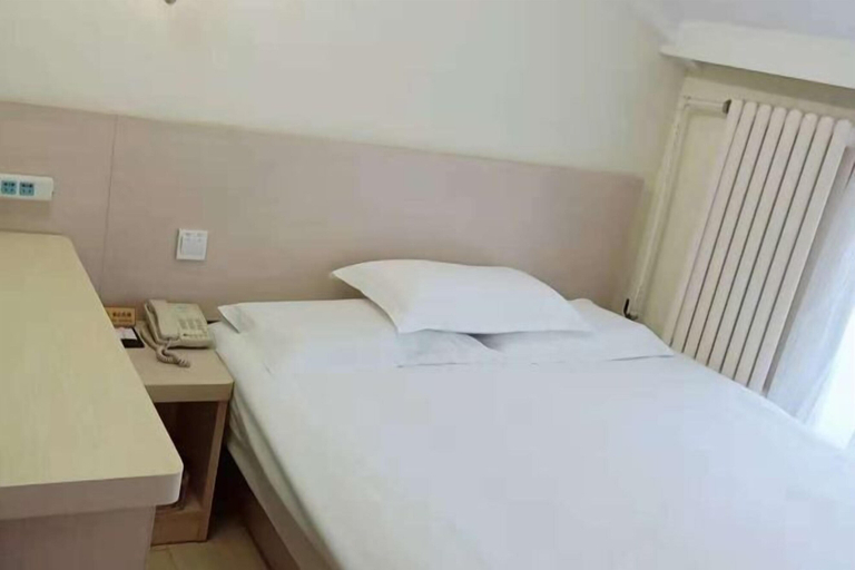 Bedroom 3, Hejia Inn (Beijing Fuwai Hospital), Beijing