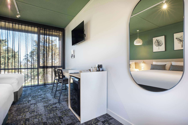 Bathroom 5, Nightcap at Morwell Hotel, Latrobe - Morwell