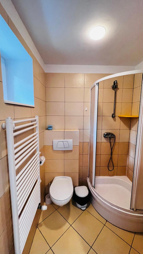 Bathroom 4, Osrodek Wypoczynkowy KROPELKA, Parczew