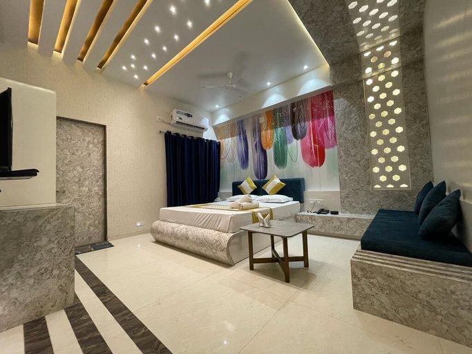 Others 4, Hotel Bhagya Laxmi, Sirohi
