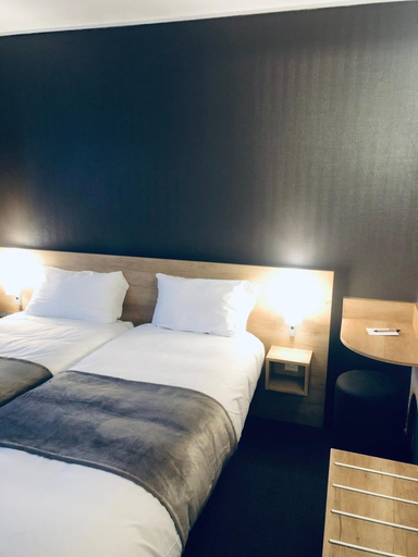Bedroom 3, Hôtel Wood Inn Bordeaux Aeroport, Gironde