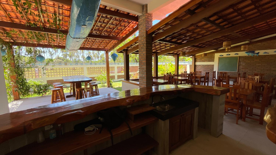 Food & Drinks 5, Canoa Azul, Cairu