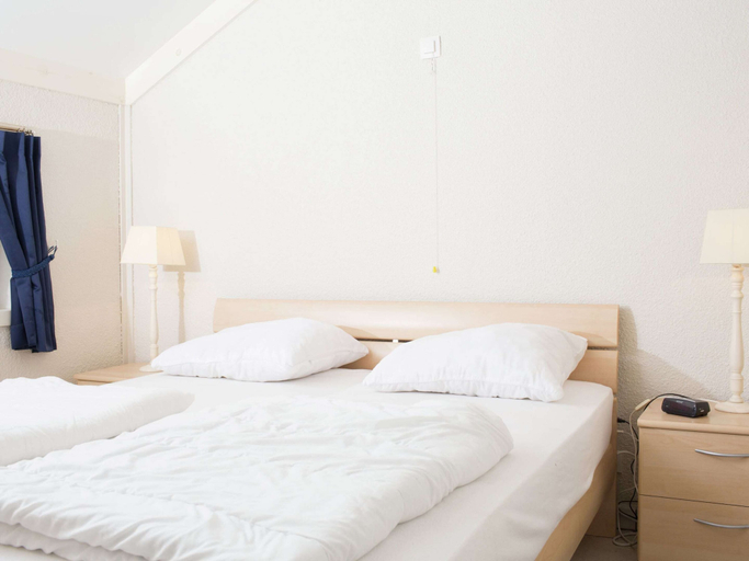 Bedroom 2, Holiday Home in De Haan Near Beach, West-Vlaanderen
