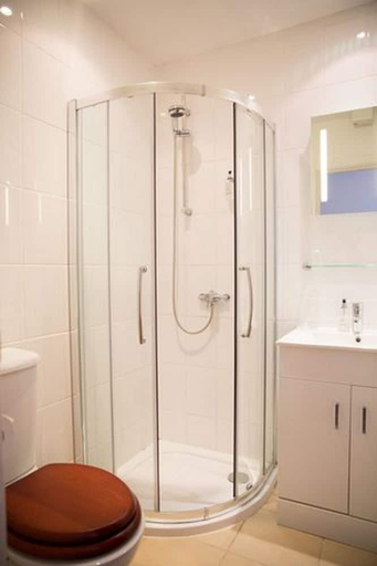 Bathroom 3, Clifton Hotel, Bristol