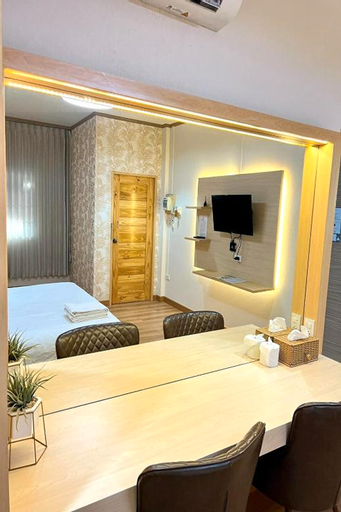 Bedroom 18