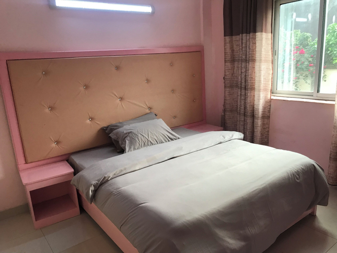 Bedroom 4, Summit palace international, Mfoundi