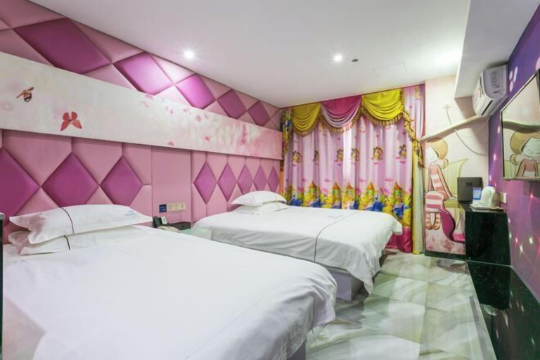 Bedroom 10