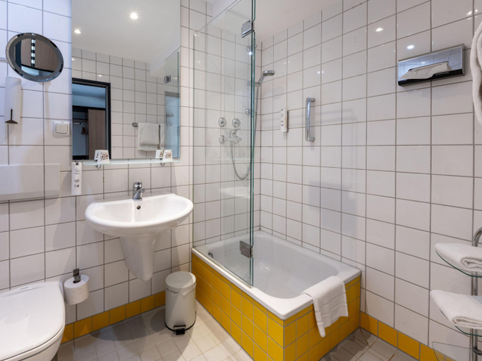 Bathroom 4, B&B HOTEL Eschweiler, Städteregion Aachen