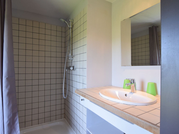 Bathroom 3, Holiday Home in Humain With BBQ & Nature Views, Luxembourg