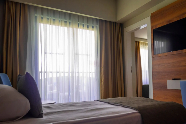 Bedroom 3, Dream Water World, Manavgat