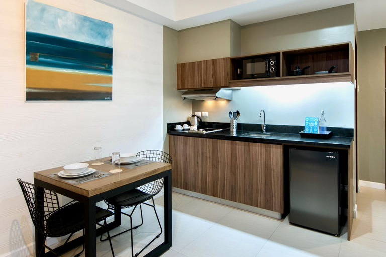 Dining Room 1