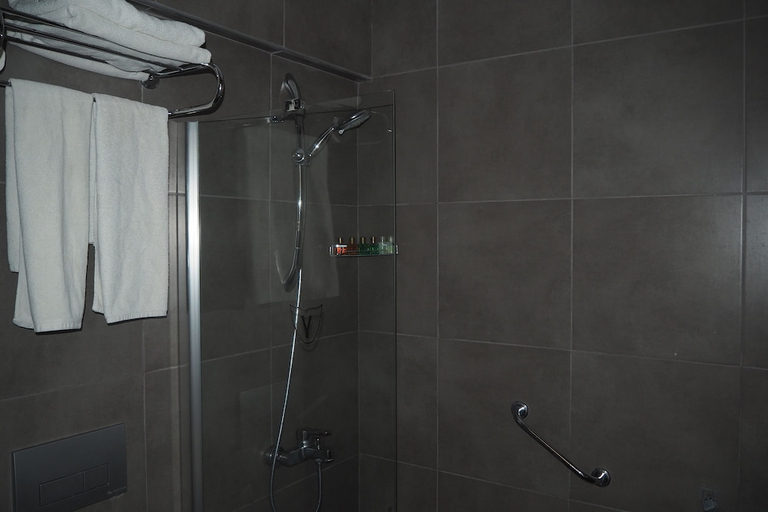 Bathroom 3, Yunus Hotel, Marmaris