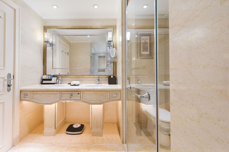 Bathroom 5, Harbourview Hotel Macau, Macao