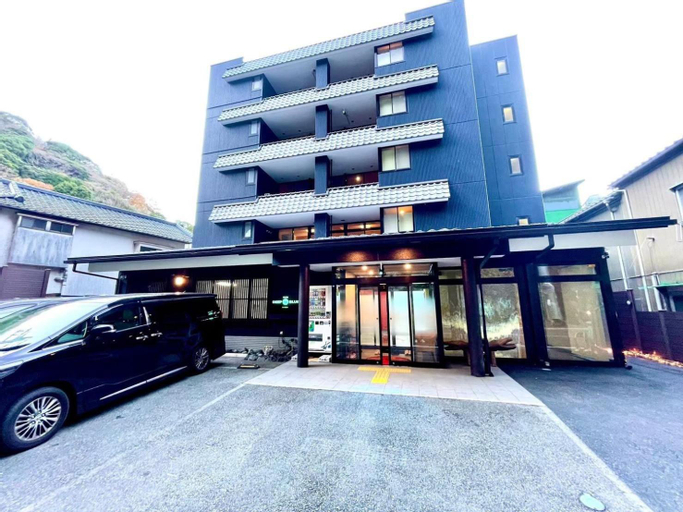 【CLUB DEEP BLUE】西伊豆　知る人ぞ知る美しい入江が眺める貸別荘！最大44人宿泊可能！, Numazu
