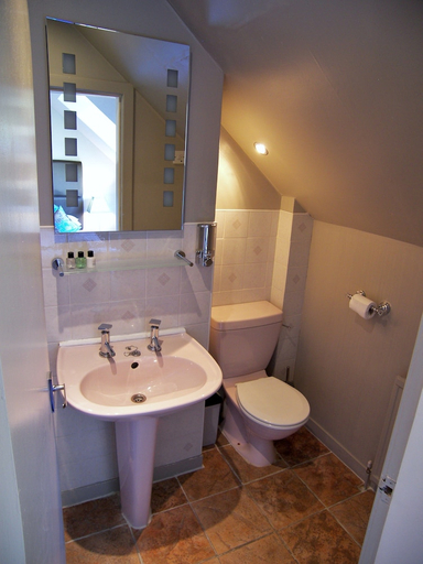 Bathroom 3, Rosemount Hotel, Perthshire and Kinross