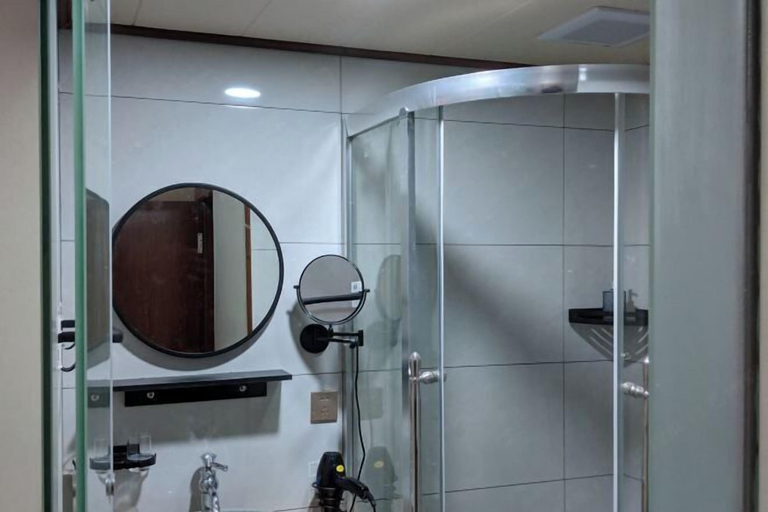 Bathroom 3, Xianhua Farmhouse, Taizhou