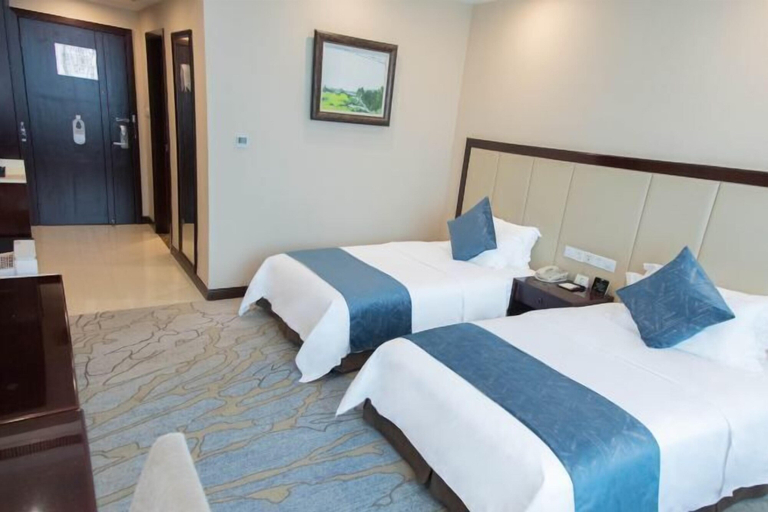 Bedroom 2, Jiuzhou Tongqu Hotel, Wuhan