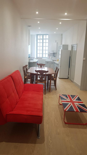 Others 4, Hyper centre - 3 chambres - Gare - wifi - cosy, Ain
