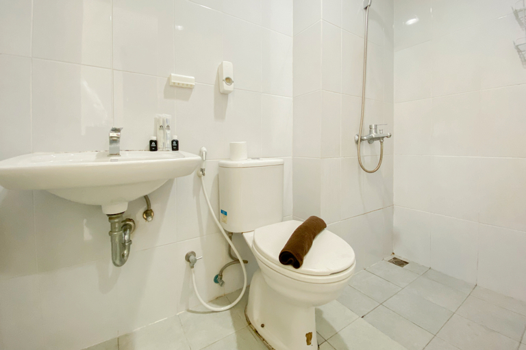 Bathroom 5