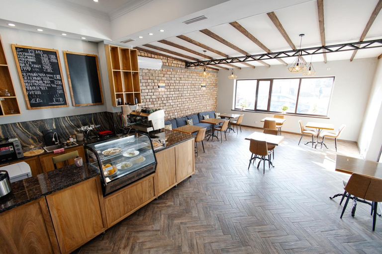 Food & Drinks 4, Hostel 281, Bishkek