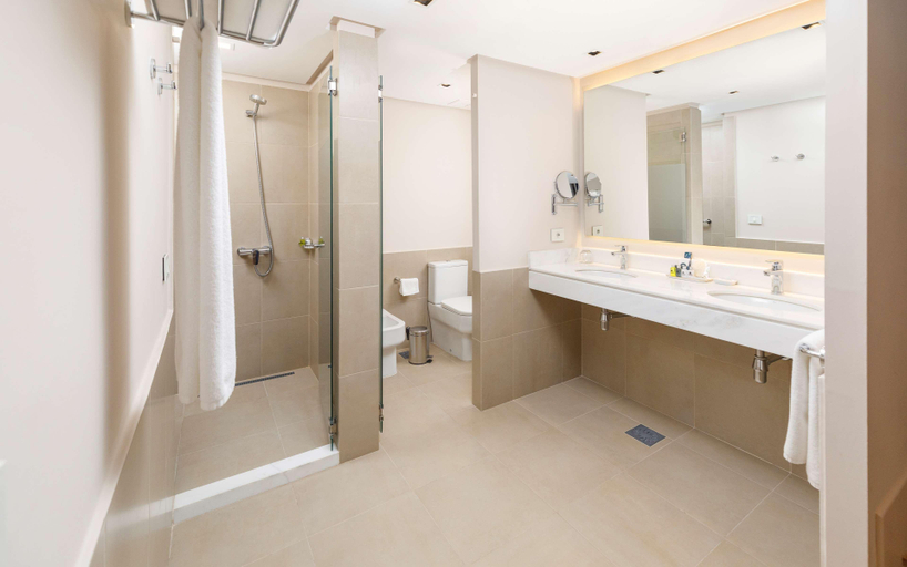 Bathroom 5, Palmaroga Hotel Asuncion, Tapestry Collection, Asunción