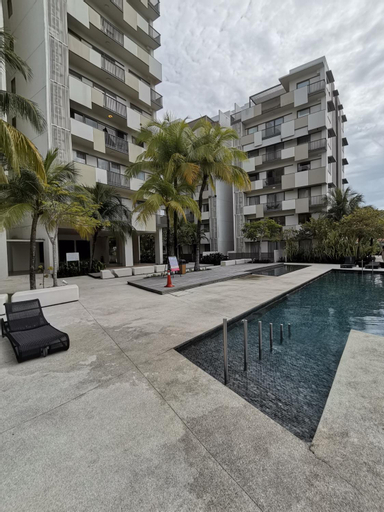 Exterior & Views 1, By The Sea Batu Ferringhi Beach Front apartment , Penang Island