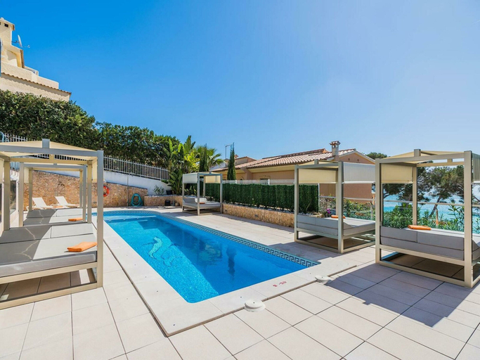 Others 3, Luxury Villa in Alcudia With Private Pool and Near the Beach, Baleares