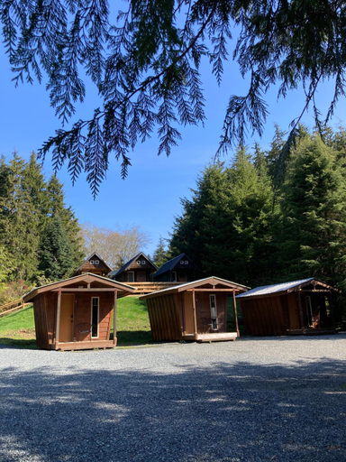 Others 2, The Hiker Huts, Capital