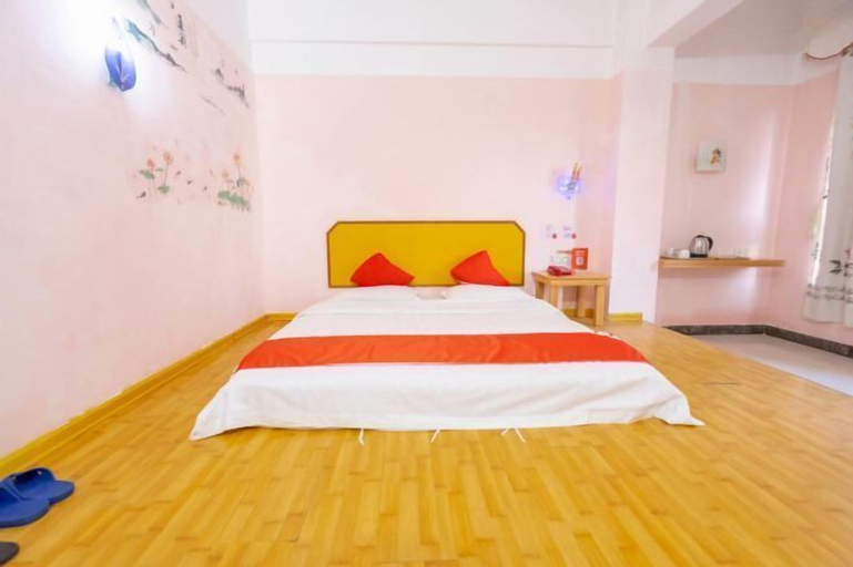 Bedroom 8