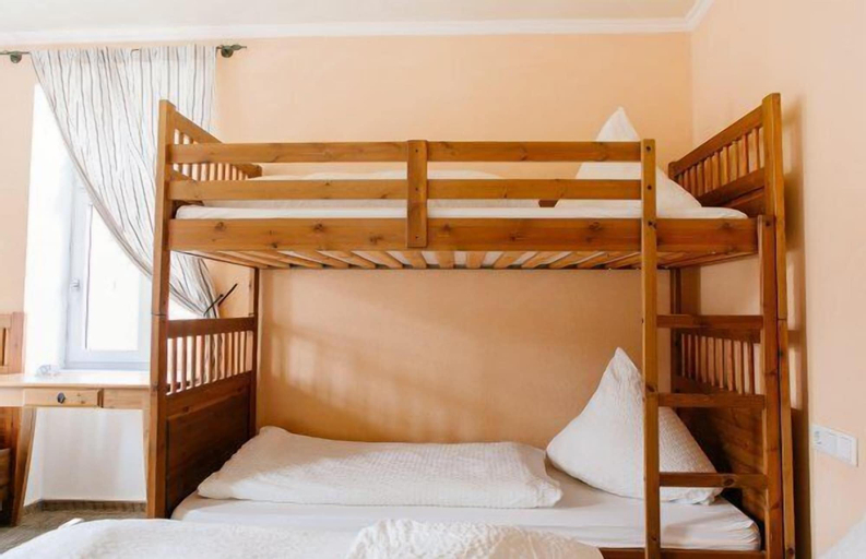 Bedroom 12