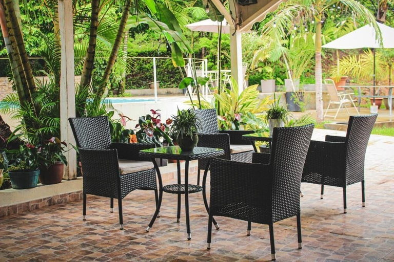 Food & Drinks 3, Albergue Gstir, Oxapampa