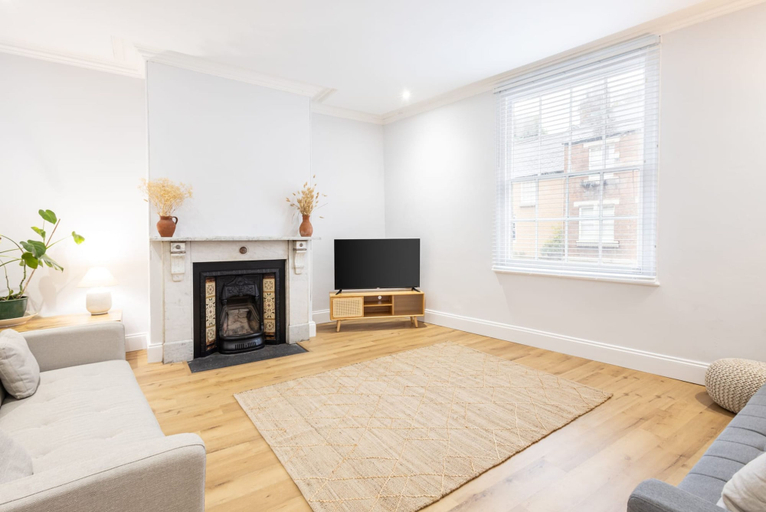 Others 5, Host Stay Hallgarth Street, Durham