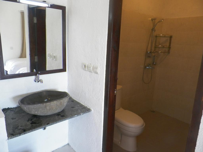 Bathroom 8