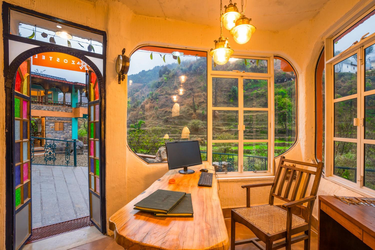 Public Area 2, Zostel Plus Mussoorie (Kempty), Dehradun