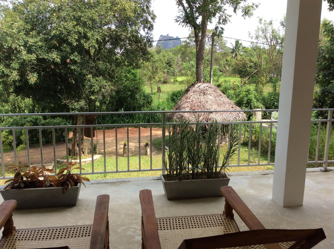 Public Area 2, Sigiriya Rock Hide, Dambulla