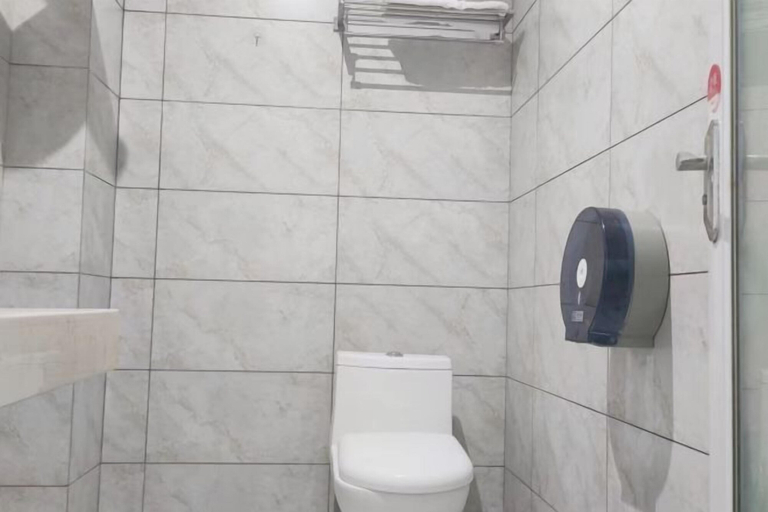 Bathroom 3, Weizhou Island Summer Sunshine Sea View Hotel, Beihai
