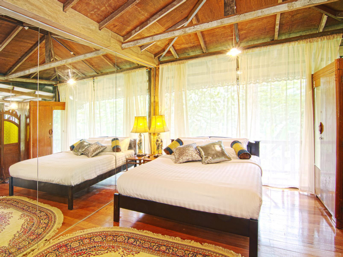 Bedroom 12